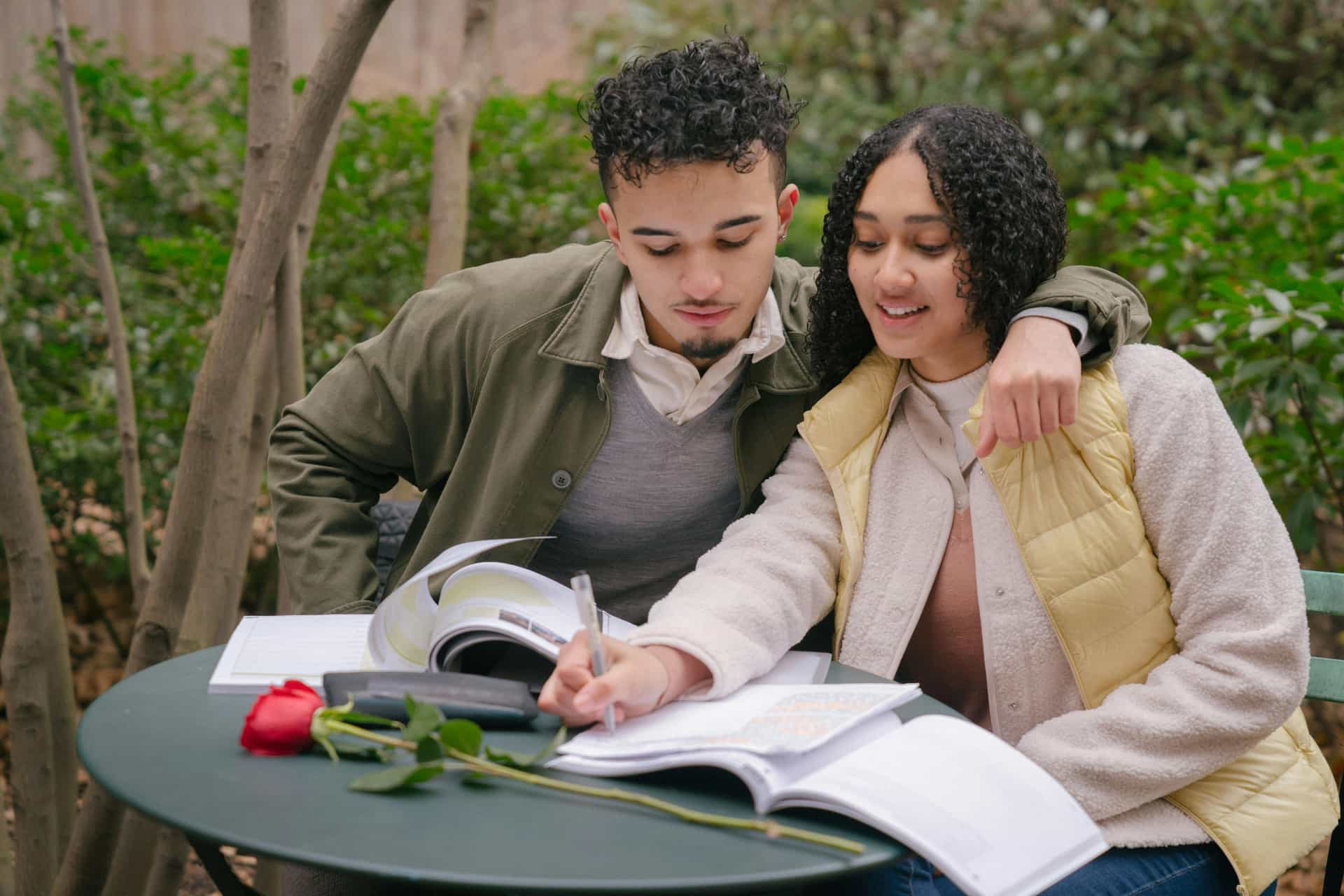 Couple Goals for 2025 โ Strengthen Your Bond in the New Year ๐๐